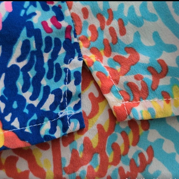 Lilly Pulitzer Elsa silk top bold pattern small - Picture 5 of 8